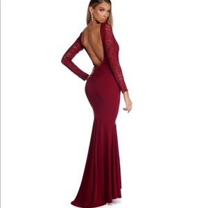 FORMAL OPEN BACK LACE DRESS LONG Burgundy